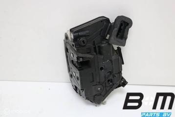 Portierslot linksachter VW Polo 6R 5K4839015 beschikbaar voor biedingen