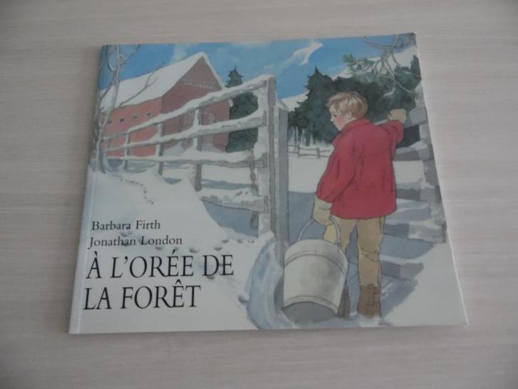 Á L'ORÉE DE LA FORÊT         L'ÉCOLE DES LOISIRS, Livres, Livres pour enfants | Jeunesse | Moins de 10 ans, Comme neuf, Fiction général