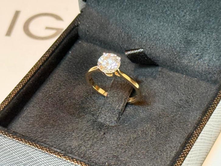 Gouden (trouw) ring diamant van 1.51ct! certificaat! NIEUW!!, Handtassen en Accessoires, Ringen, Nieuw, Dame, 17 tot 18, Geel
