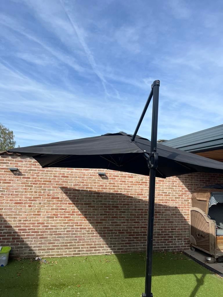 Prachtigz luxe zweef parasol, Ophalen, Zo goed als nieuw, Zweefparasol, Waterdicht