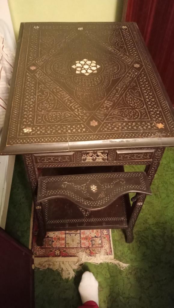 Oosters tafeltje ,prijs 25 jaar geleden was 250€, Ophalen, Gebruikt, 55 tot 75 cm, Oosters