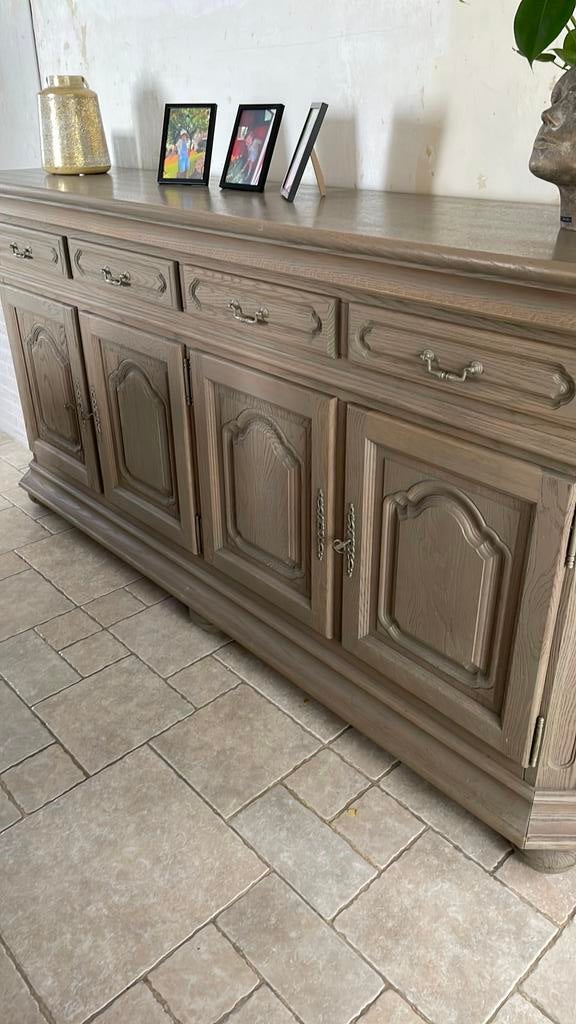 Landelijke kasten, Ophalen, Zo goed als nieuw