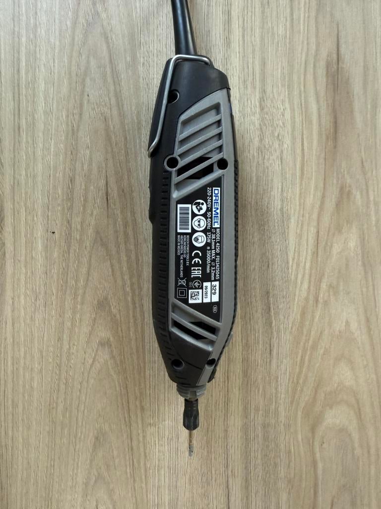 Dremel model 4250, Ophalen