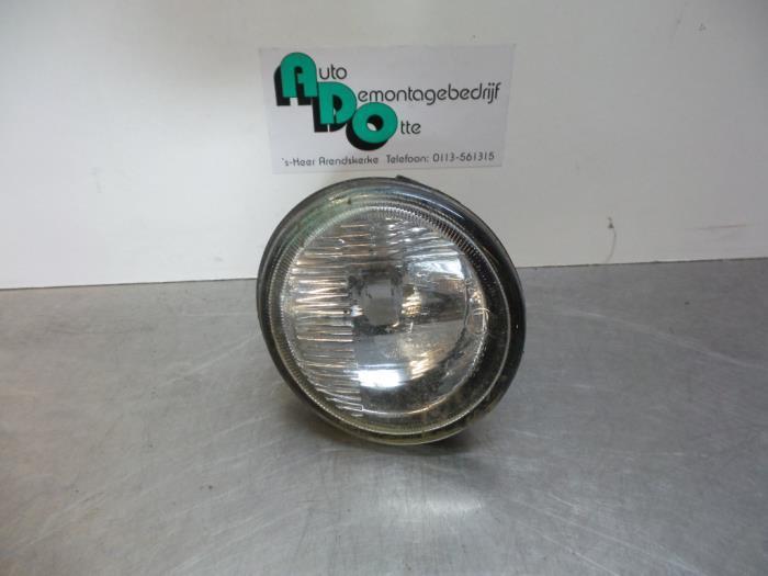 Feu antibrouillard avant droit d'un Renault Twingo (Twingo 9, Autos : Pièces & Accessoires, Éclairage, Renault, Utilisé, 3 mois de garantie