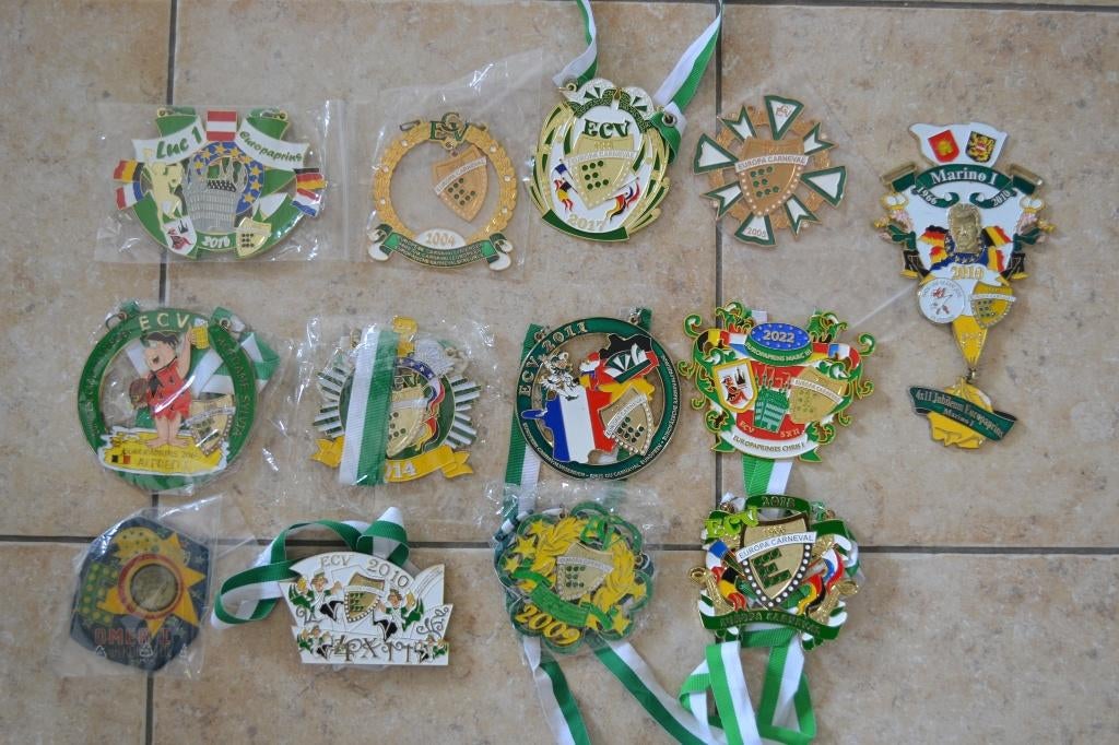 carnaval medailles Nationale en Provinciale titels, Ophalen of Verzenden, Nieuw