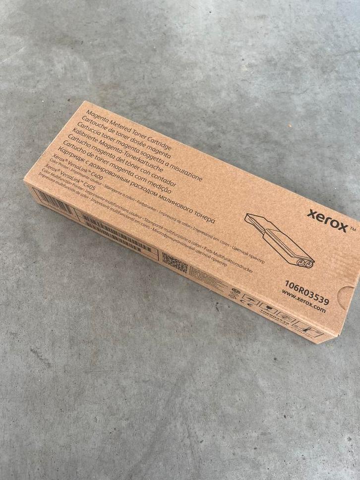 Xerox originele magenta toner 106R03539 –VersaLink C400/C405, Informatique & Logiciels, Fournitures d'imprimante, Neuf, Toner