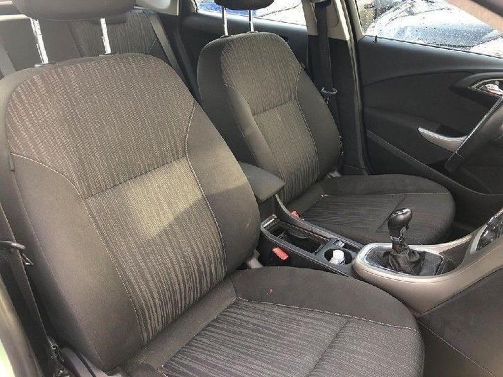 STOEL RECHTS VOOR Opel Astra J (PC6 / PD6 / PE6 / PF6), Auto-onderdelen, Interieur en Bekleding, Opel, Gebruikt