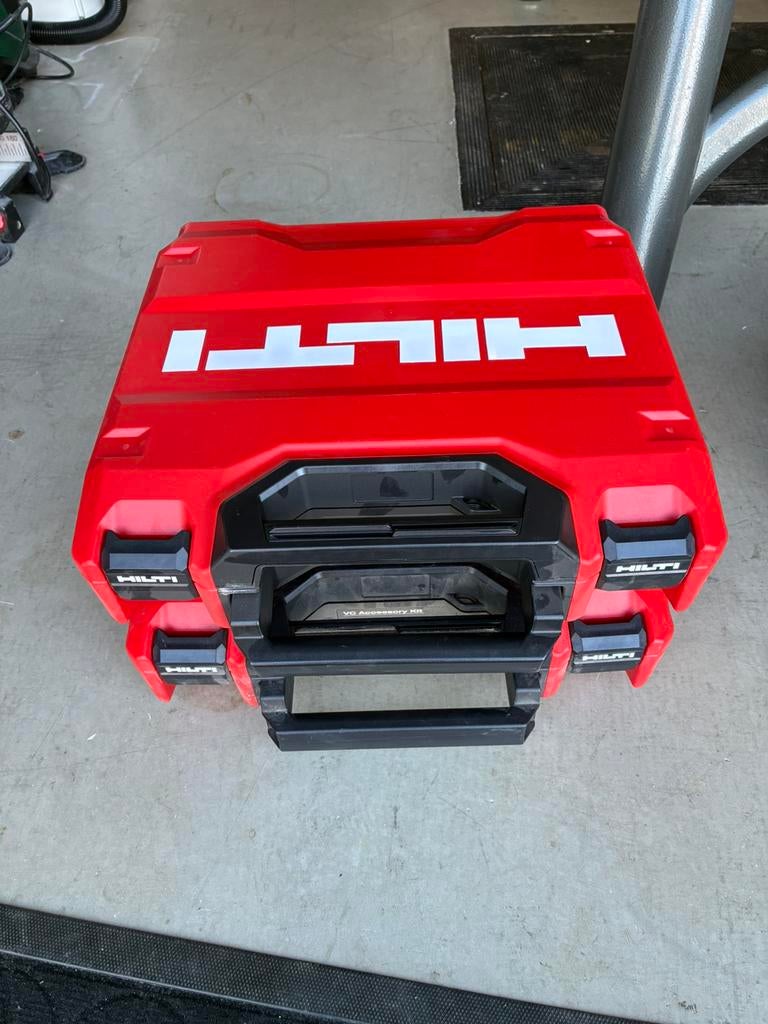 Accessoires aspirateur HILTI, Bricolage & Construction, Boîtes à outils, Enlèvement, Comme neuf