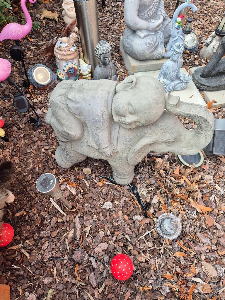 Boeddha beeld met olifant, Tuin en Terras, Ophalen, Nieuw, Boeddhabeeld