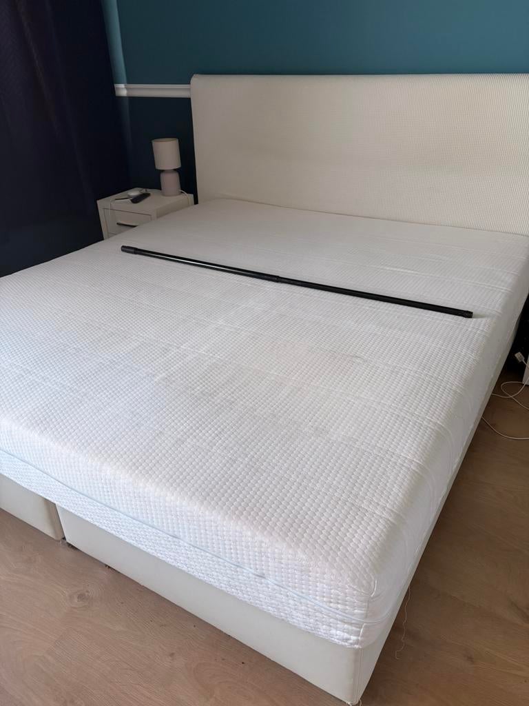 GRATIS OP TE HALEN MATRAS 180 x 200 goede staat, Maison & Meubles, Chambre à coucher | Matelas & Sommiers, Utilisé, Matelas, 180 cm