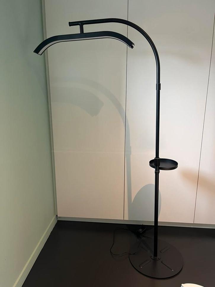 Halo lamp, Services & Professionnels, Manucure | Autre, Épilation, Autre