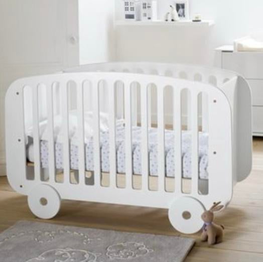 Lit bébé moderne - blanc - 60x120 cm - Comme neuf !, Enfants & Bébés, Berceaux & Lits, Enlèvement, Comme neuf, Lit