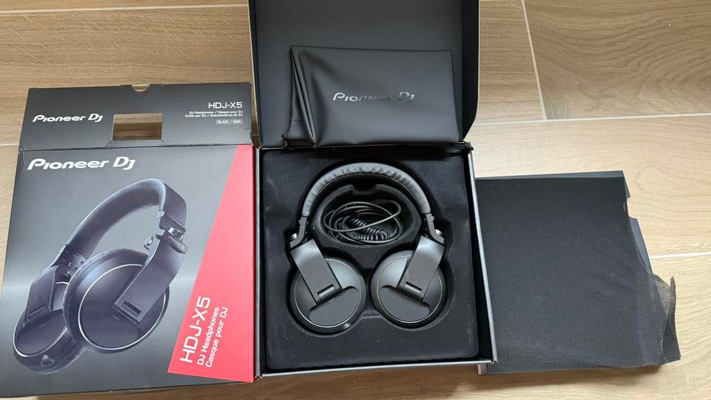 Pioneer HDJ-X5 DJ koptelefoon – nieuwstaat + doos, Audio, Tv en Foto, Hoofdtelefoons, Nieuw, Over oor (circumaural), Ophalen