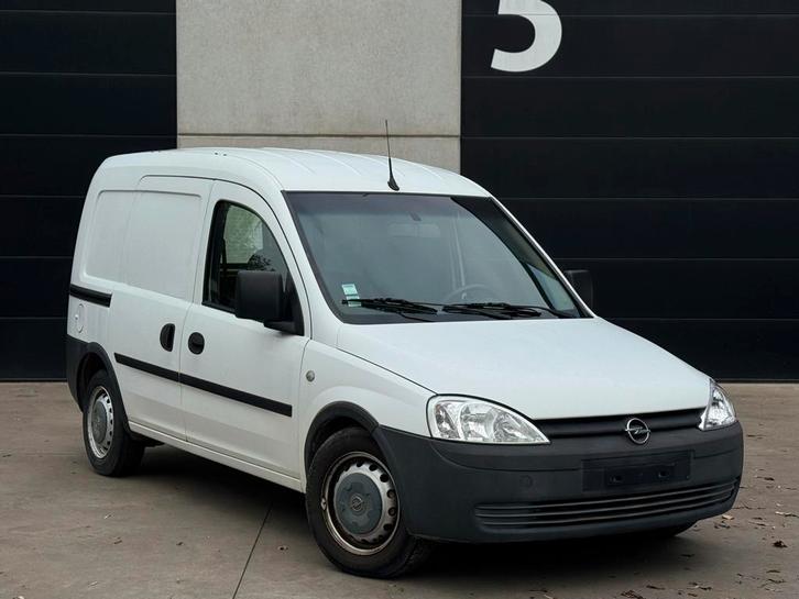 Opel Combo 1.7d  2004 178Dkm Lichtevracht 2-zit |Zeer Proper, Auto's, Bestelwagens en Lichte vracht, Bedrijf, Te koop, ABS, Airbags