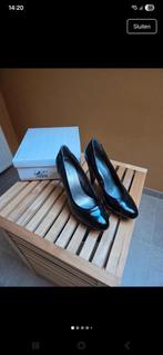 Sexy zwarte lakleer high heels maat 41 Calvin Klein, Zwart, Nieuw, Ophalen of Verzenden, Schoenen met hoge hakken