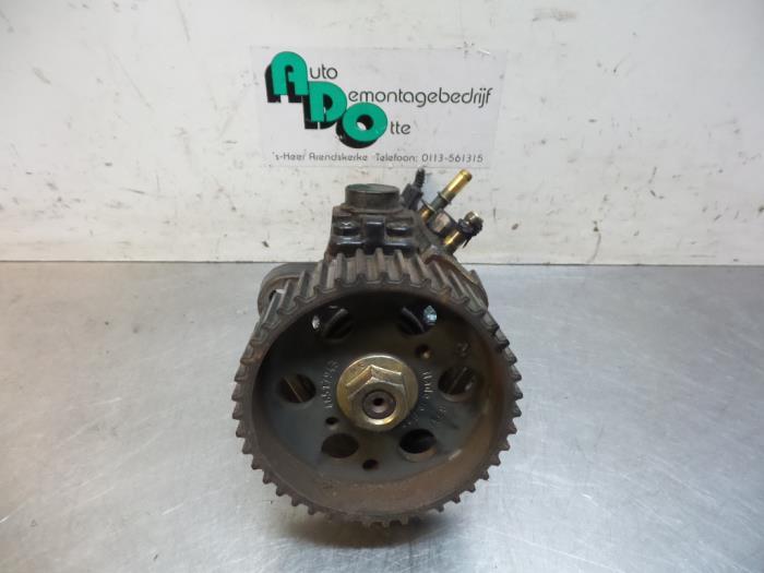 Dieselpomp van een Alfa Romeo 159, Auto-onderdelen, Brandstofsystemen, Alfa Romeo, Gebruikt, 3 maanden garantie, Ophalen of Verzenden