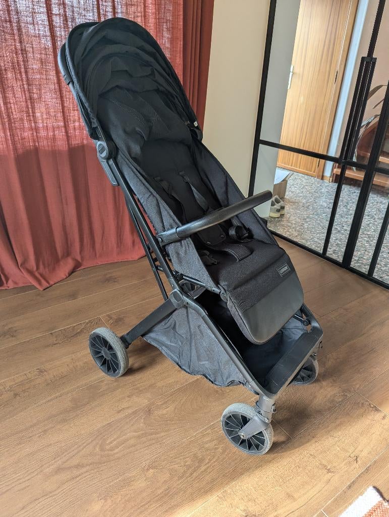 Luvion Oslo plooibuggy, Ophalen, Nieuw, Overige merken, Verstelbare rugleuning