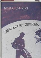 boek: astrologie 1+2/Uyldert+Goodman's groot astrologisch..., Ophalen of Verzenden, Gelezen, Astrologie