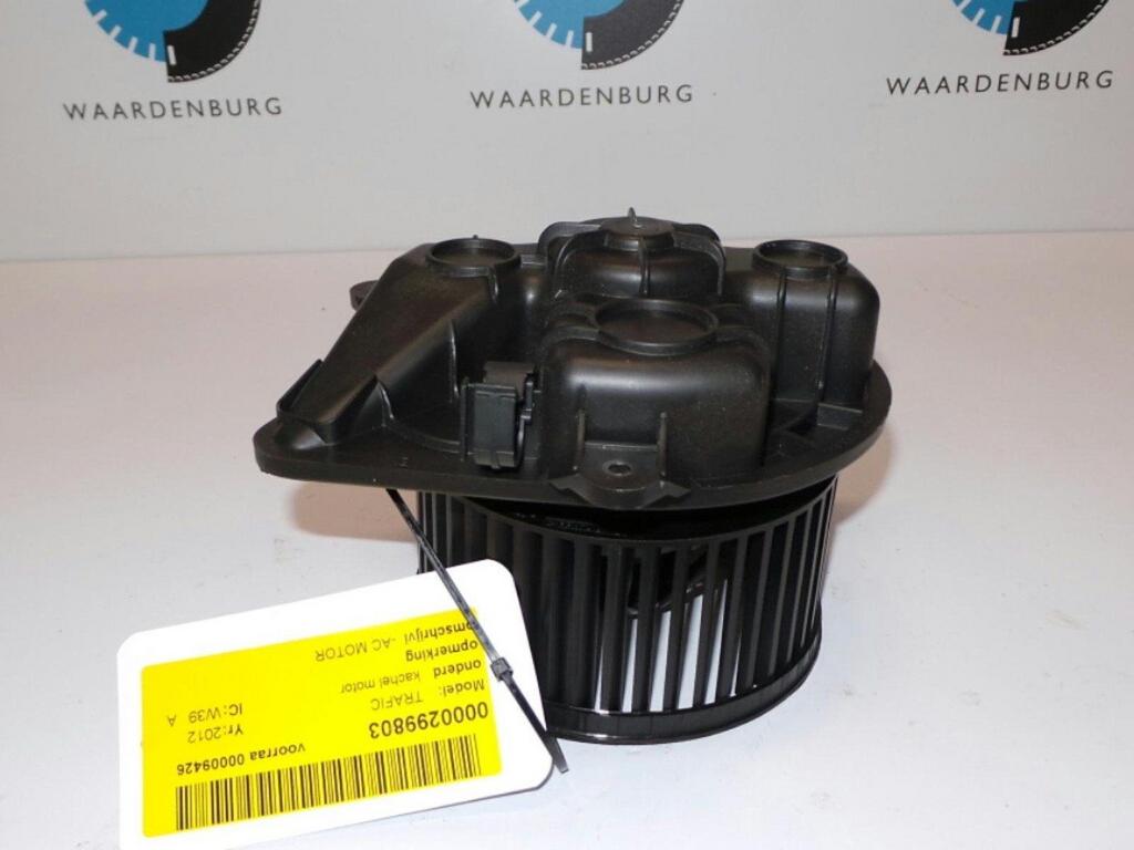 RENAULT TRAFIC KACHELMOTOR 2012, Autos : Pièces & Accessoires, Autres pièces automobiles, Utilisé, ARN reconnu, Stiba membre, Reconnu durable
