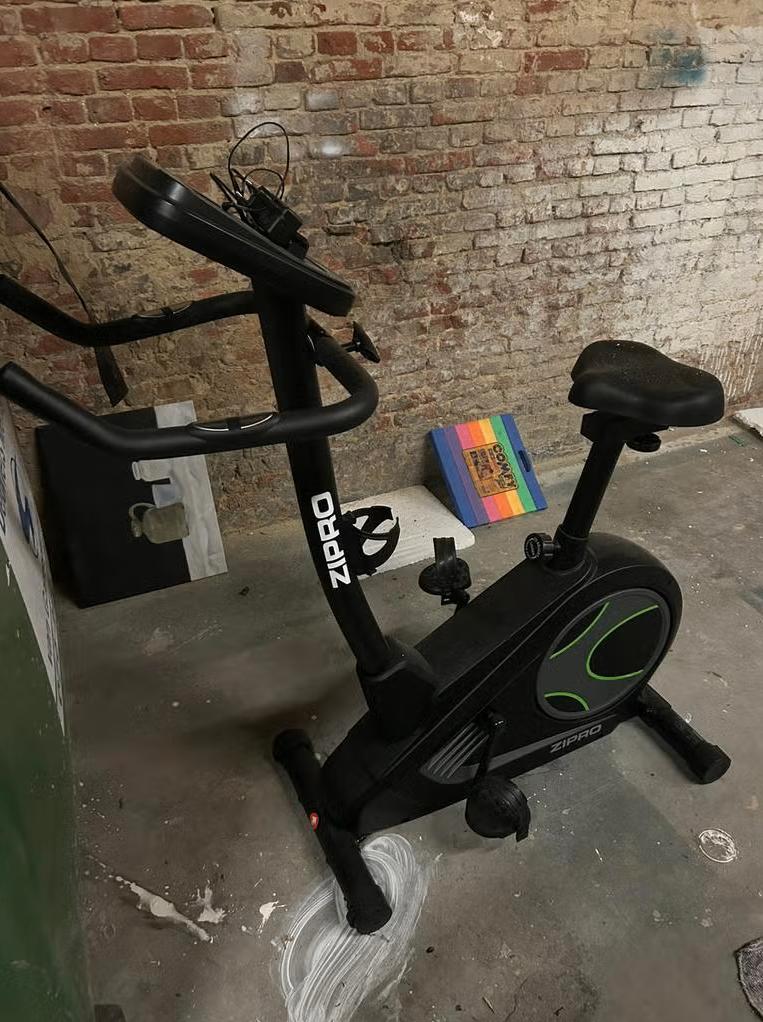 Zippro hometrainer, Sports & Fitness, Appareils de fitness, Jambes, Aluminium, Comme neuf, Enlèvement