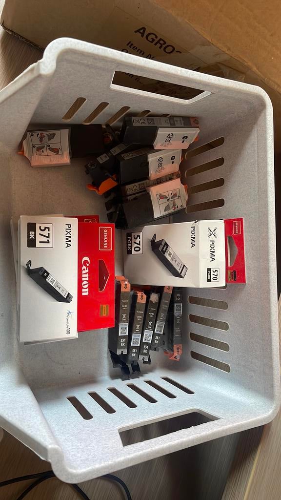 Inktpatronen 571BK, 551BK, 581BK, 570PGBK, Ophalen of Verzenden, Zo goed als nieuw