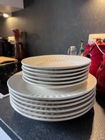 Lot 12 assiettes, Enlèvement