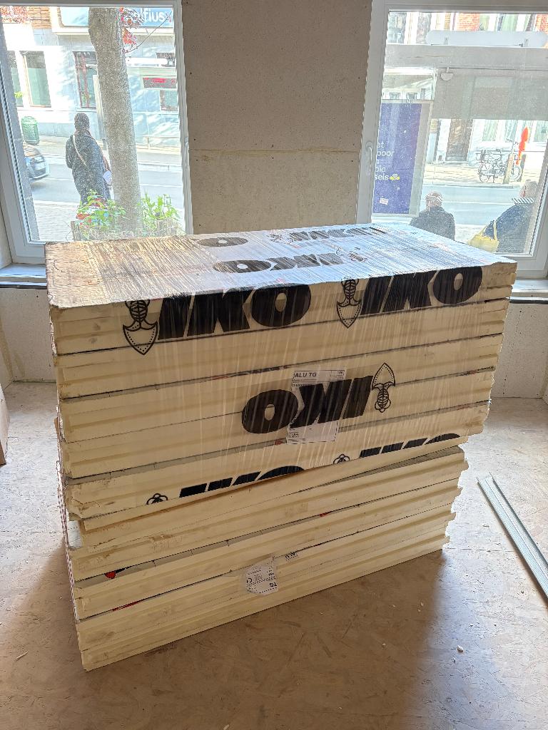 IKO PIR Isolatieplaten 100mm - 7.2m2, Doe-het-zelf en Bouw, Isolatie en Afdichting, Ophalen, Dakisolatie, Nieuw, 5 tot 10 m²