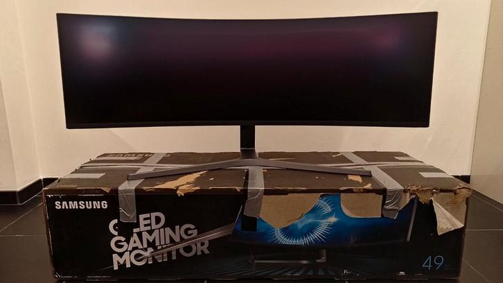 samsung chg90, Informatique & Logiciels, Moniteurs, Enlèvement