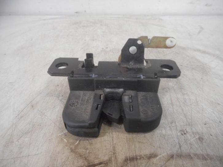 SLOTVANGER ACHTERKLEP Golf IV Variant (1J5) (1j9827505), Auto-onderdelen, Carrosserie, Volkswagen, Gebruikt