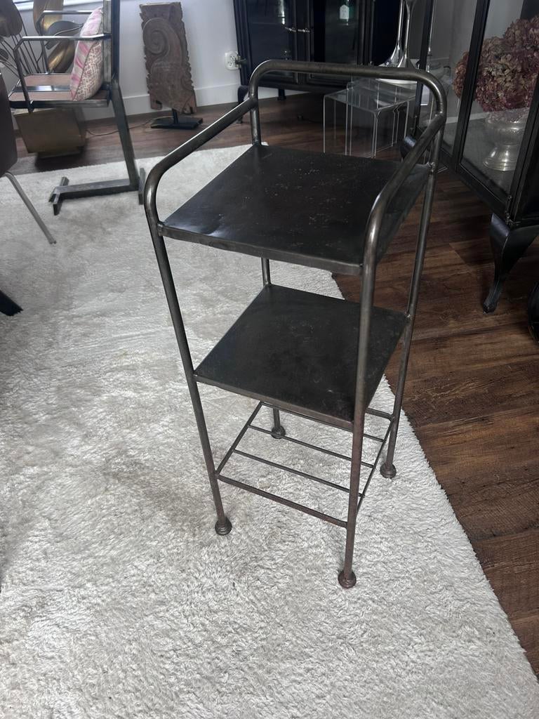 Petite desserte industrielle des années 30, Antiquités & Art, Enlèvement