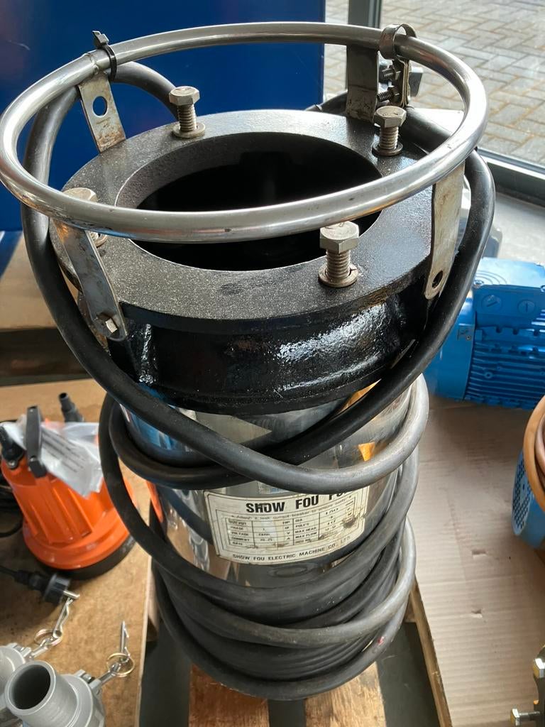 Water pomp, Ophalen, Gebruikt