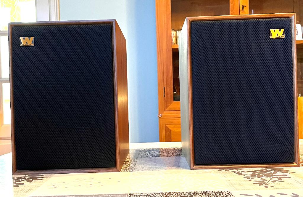 Wharfedale Denton 85 Annyversy., Zo goed als nieuw, 60 tot 120 watt, Front, Rear of Stereo speakers, Ophalen
