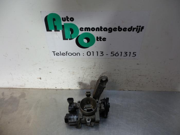 Boîtier accélérateur d'un Renault Twingo (Twingo 93-), Autos : Pièces & Accessoires, Moteurs & Accessoires, Renault, Utilisé, 3 mois de garantie