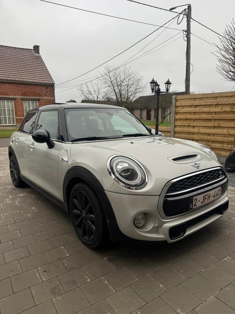 Mini Cooper S 4-deurs – 2018 – 126.000 km Pano automaat, Auto's, Mini, Particulier, Cooper S, Achteruitrijcamera, Apple Carplay