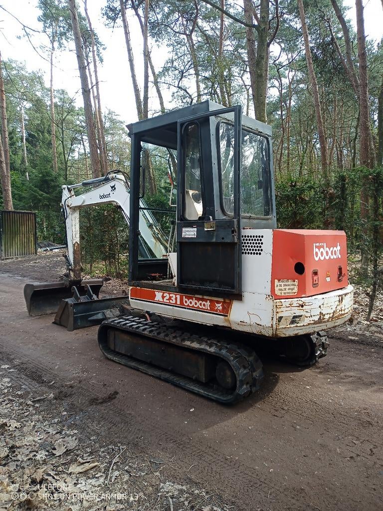 Bobcat x231 minigraver, Zakelijke goederen, Machines en Bouw | Kranen en Graafmachines, Ophalen