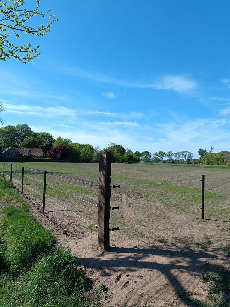 Weidegang met schuilstal, Dieren en Toebehoren, Stalling en Weidegang, Stalling, Weidegang, Accessoires, 2 of 3 paarden of pony's