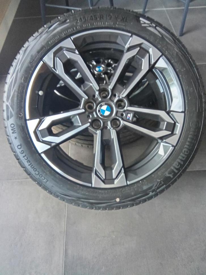 Kit neuf bmw 19" X1 X2 U10 U11 1200€ a saisir, Autos : Pièces & Accessoires, Pneus & Jantes, Pneus et Jantes, Pneus été, 19 pouces