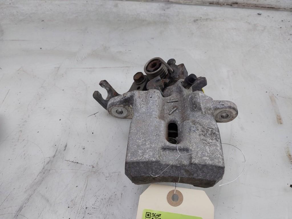 ETRIER DE FREIN ARRIÈRE GAUCHE Suzuki Swift (ZC / ZD), Suzuki-Allee 7
64625  Bensheim, DE, Suzuki Deutschland GmbH, Kontakt@suzuki.de