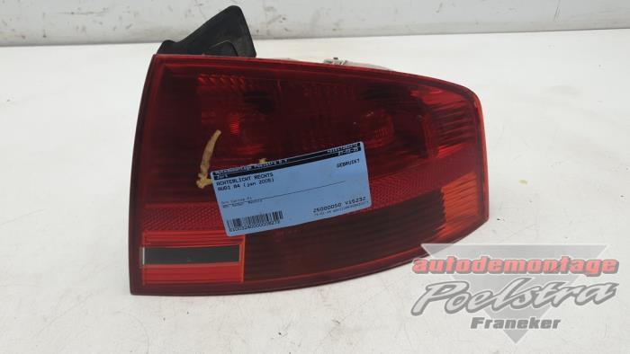 Feu arrière droit d'un Audi A4, Autos : Pièces & Accessoires, Éclairage, Audi, Utilisé, 3 mois de garantie, Enlèvement ou Envoi
