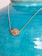 Collier globe Karl Lagerfeld, Bijoux, Sacs & Beauté, Colliers, Or, Comme neuf, Enlèvement, Autres matériaux