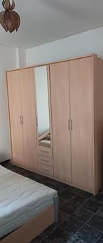 Garde-robes, Avec espace de penderie, 150 à 200 cm, Synthétique, Utilisé