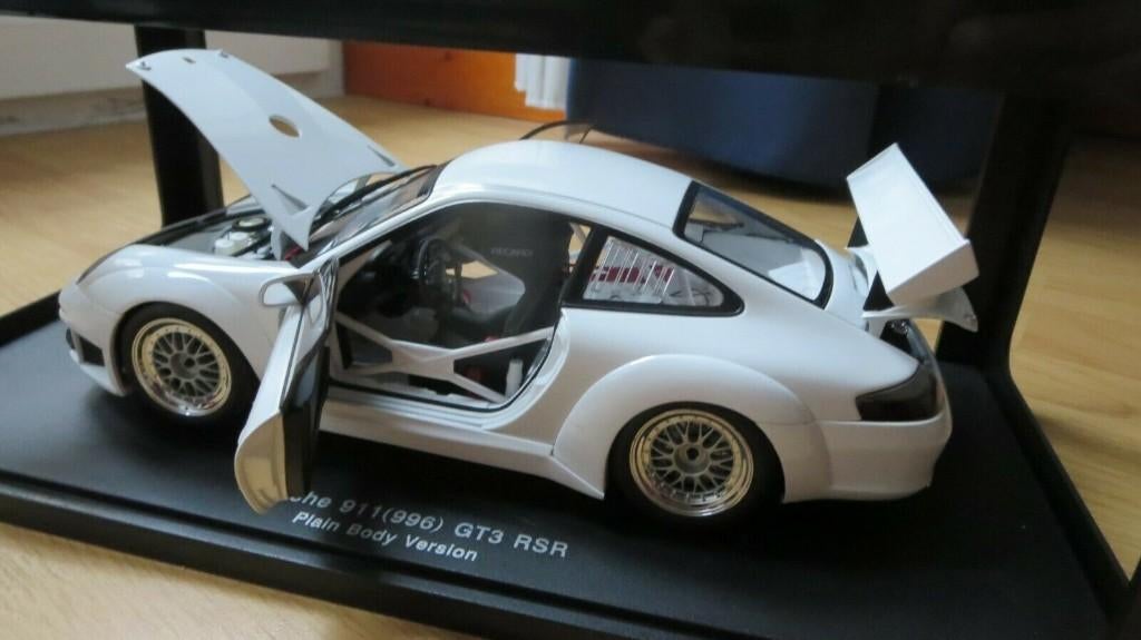 PORSCHE 1/18  AUTOART, Hobby en Vrije tijd, Modelauto's | 1:18, Ophalen of Verzenden, Nieuw, Auto, Autoart