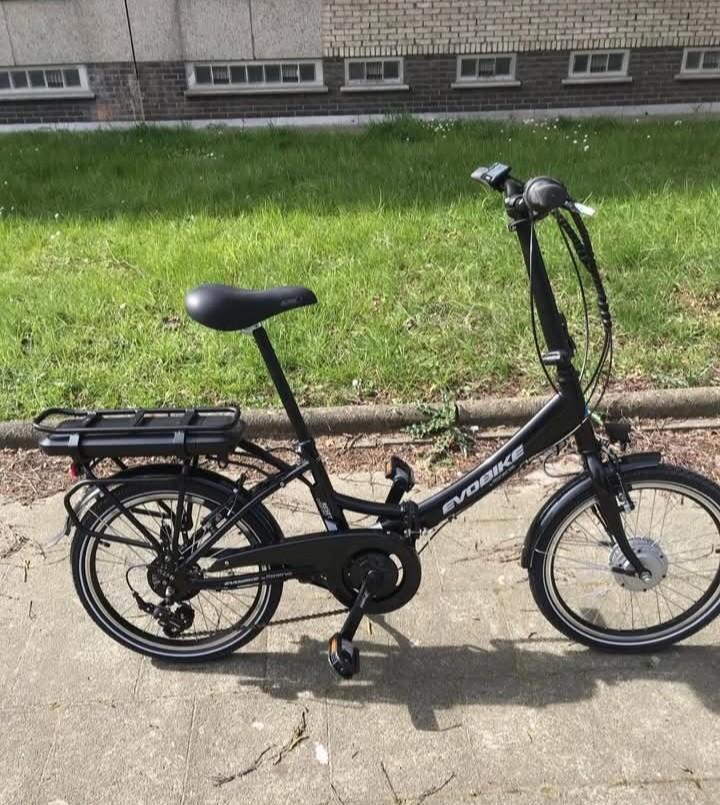 Nouveau vélo pliant électrique Minerva, Vélos & Vélomoteurs, Vélos | Vélos pliables, Neuf, Autres marques, 18 à 20 pouces, Totalement pliable