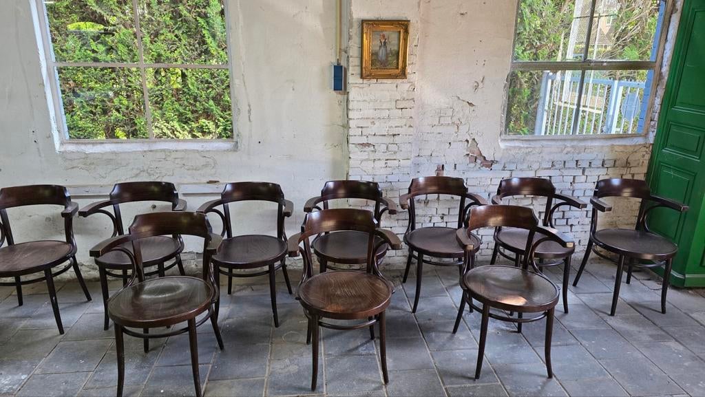 10 oude caféstoelen Thonet-stijl, Thonet-stijl caféstoelen, Brun, Enlèvement, Bois