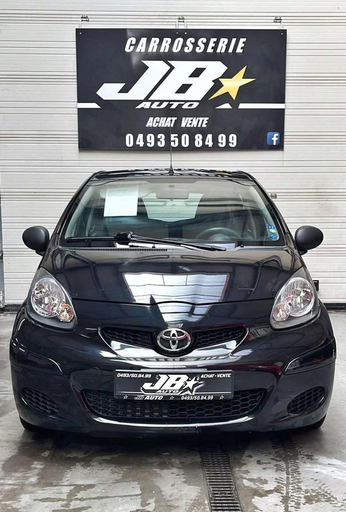 Toyota Aygo Aygo 1.0i VVT-i (bj 2011), Auto's, Toyota, Particulier, Te koop, Aygo, ABS, Airbags, Metaalkleur, Radio, Benzine, Euro 5