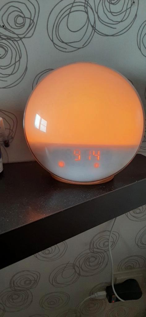 Wekker, radio, geluiden, licht., Electroménager, Réveils, Enlèvement