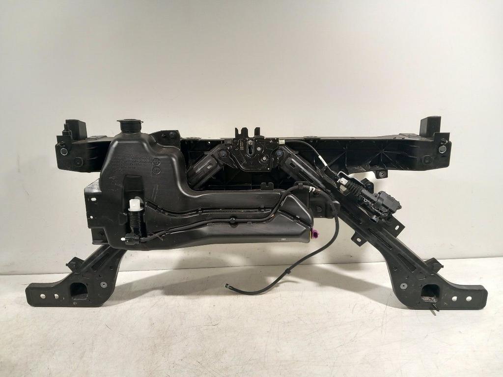 Voorfront slotplaat Tesla Model, Onderdelen@venauto.nl, Van der Ven Autorecycling B.V., Gebruikt, Ettenseweg 76, 4706 PB Roosendaal, The Netherlands