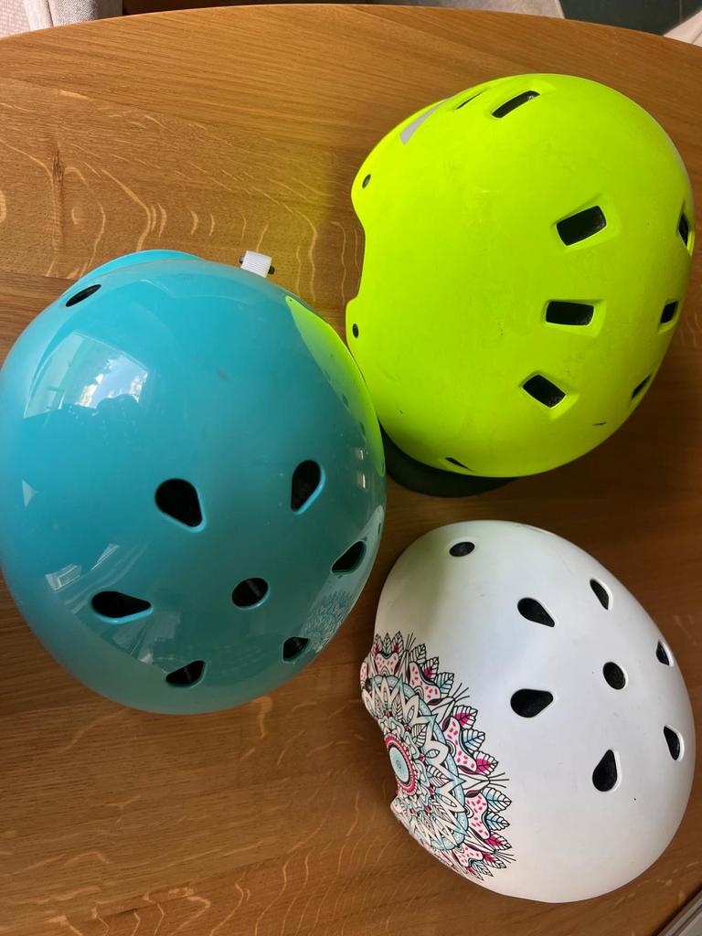 Fietshelmen, Ophalen, Zo goed als nieuw, S