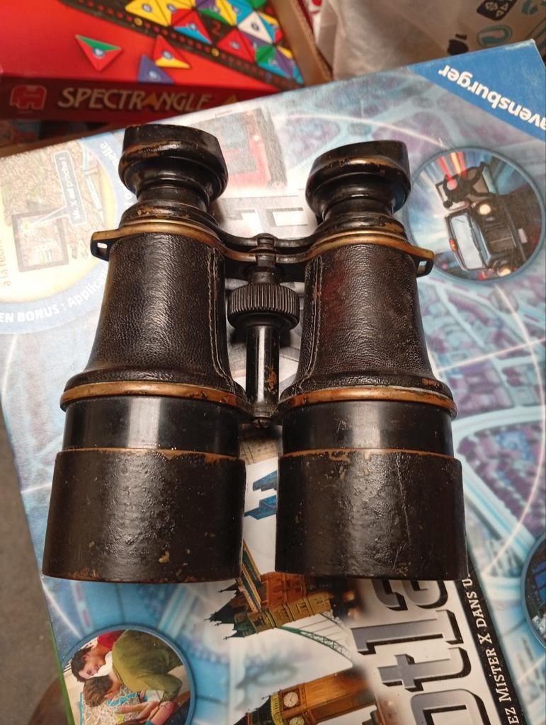 Ancienne jumelle armée