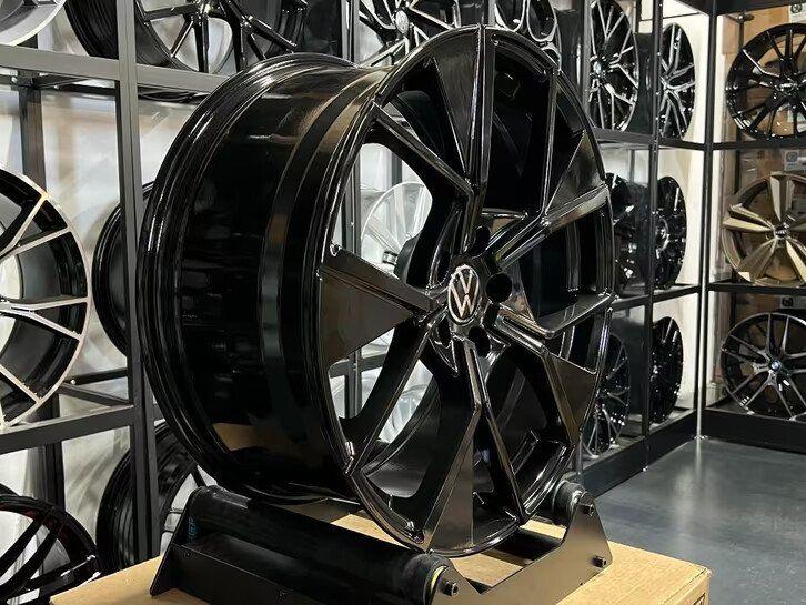 19'' Volkswagen LEEDS velgen 5X112 Caddy Golf 5 6 7 8 AUDI, Autos : Pièces & Accessoires, Pneus & Jantes, Jante(s), 19 pouces